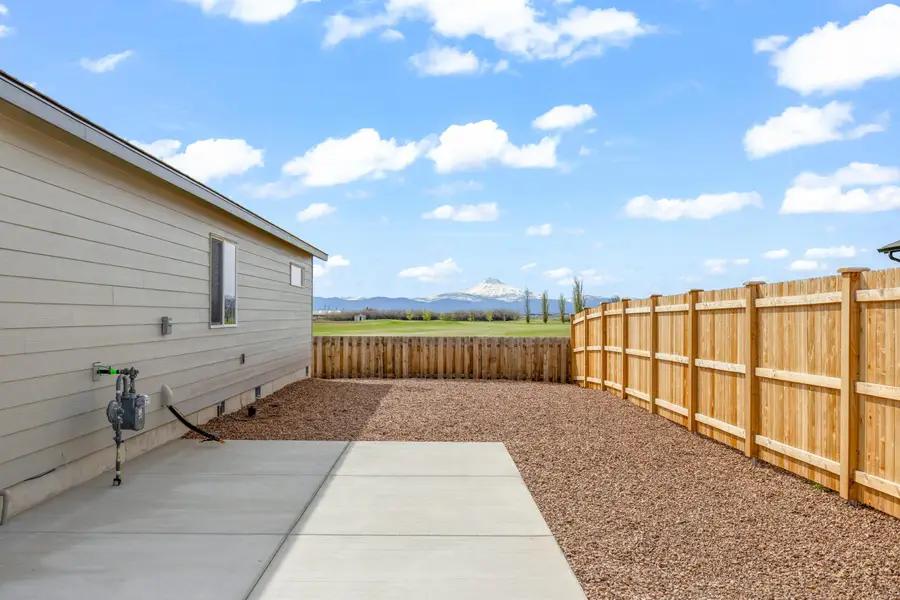 1050 NW Fairway Road #153, Madras, OR 97741 - #3