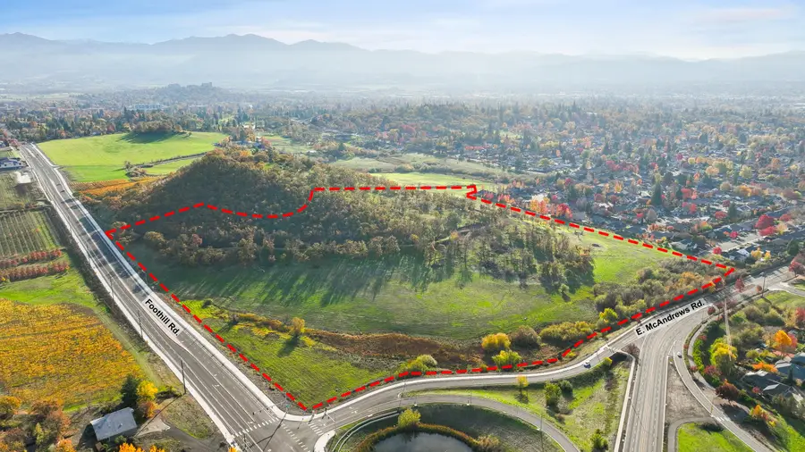 N Foothill Road #1500, Medford, OR 97504 - #2