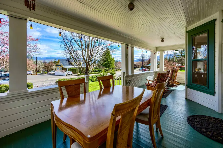 451 N Main Street, Ashland, OR 97520 - #3