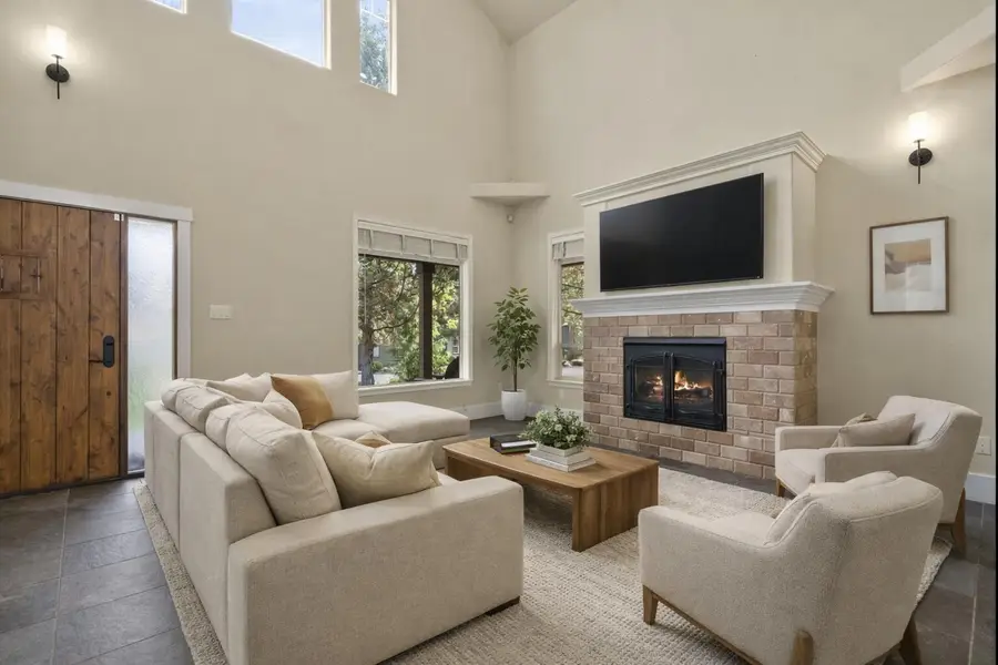 3025 NW Fairway Heights Drive, Bend, OR 97703 - #2