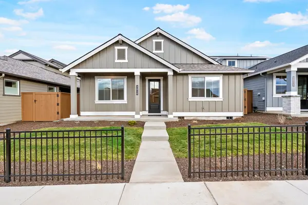 3610 NE Desert Juniper Lane, Bend, OR 97701