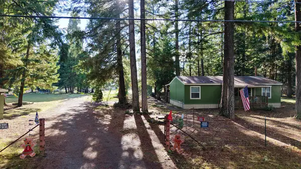 440 Red Blanket Road, Prospect, OR 97536