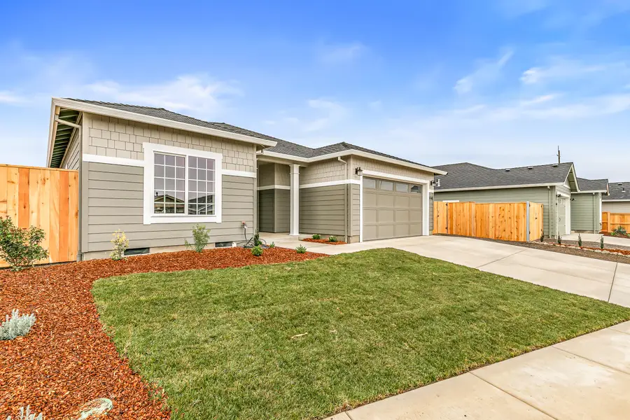 3742 Carlin Drive, Medford, OR 97504 - #2