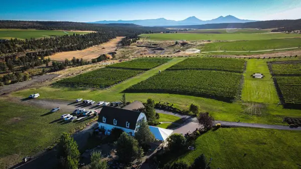 70445 NW Lower Valley Drive #100, Terrebonne, OR 97760
