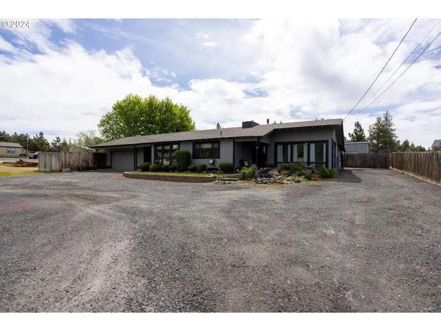 13535 SW Cinder Drive, Terrebonne, OR 97760 - #2