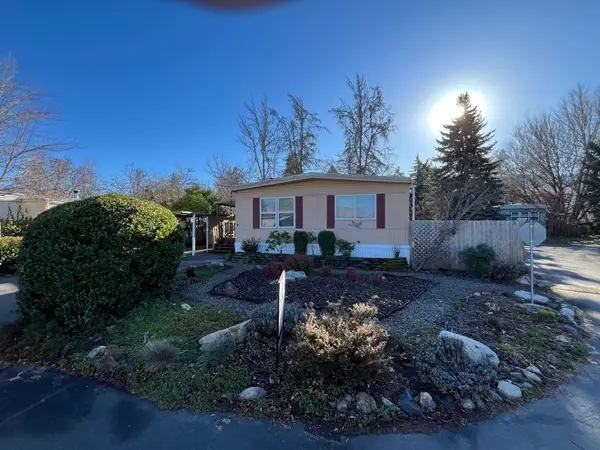 321 Clay Street #SPC 3, Ashland, OR 97520