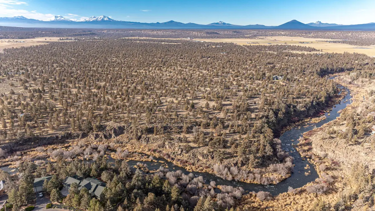 6633 NW Tetherow Road, Redmond, OR 97756 - #1