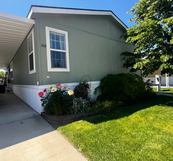 10 E South Stage Road #SPC 305, Medford, OR 97501