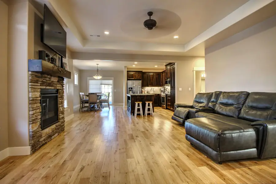 3835 Creek Mont Drive, Medford, OR 97504 - #2