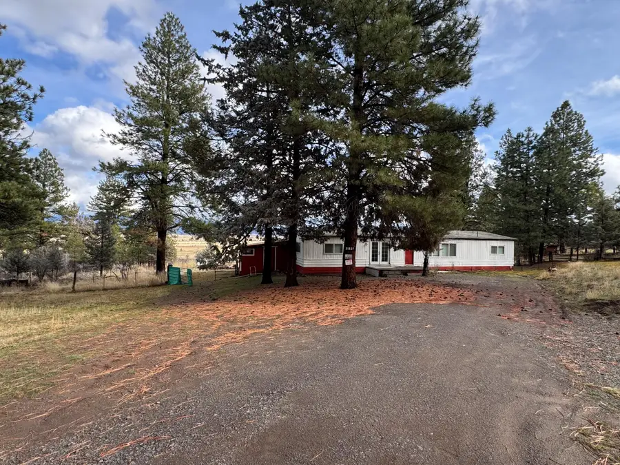 21657 Pinecrest Drive, Bly, OR 97622 - #2