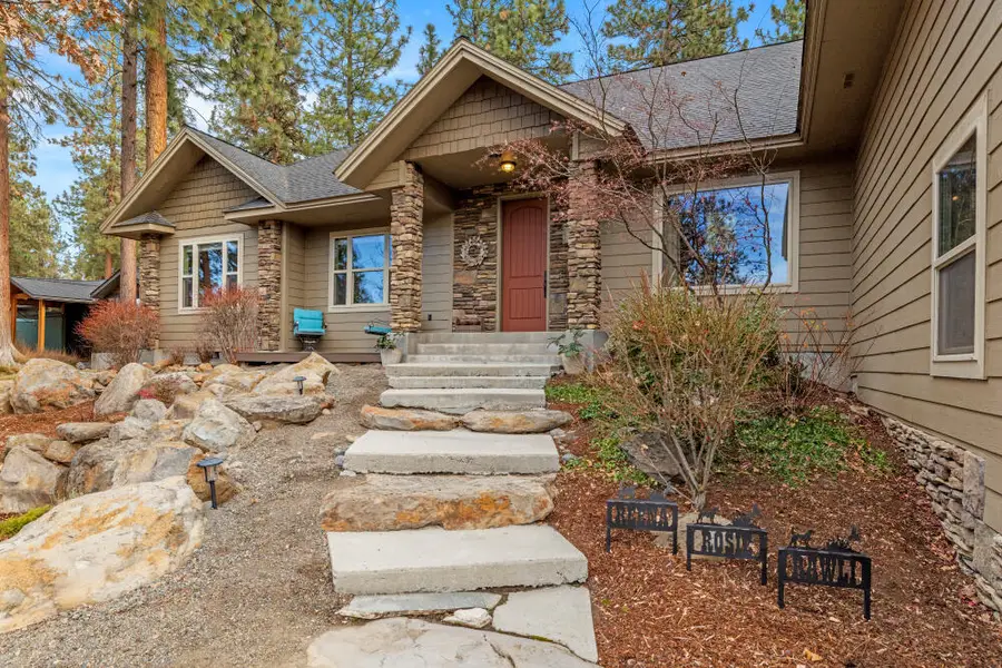 11209 Merganser Road, Klamath Falls, OR 97601 - #2