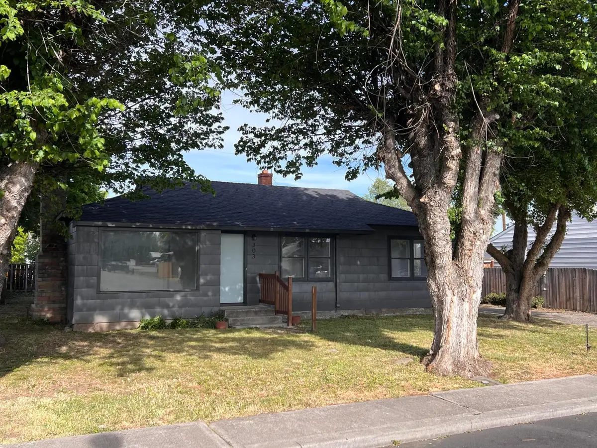 303 SW Deer Street, Prineville, OR 97754 - #1