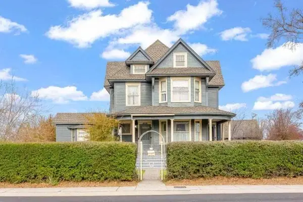 305 W 1st Street, Prineville, OR 97754