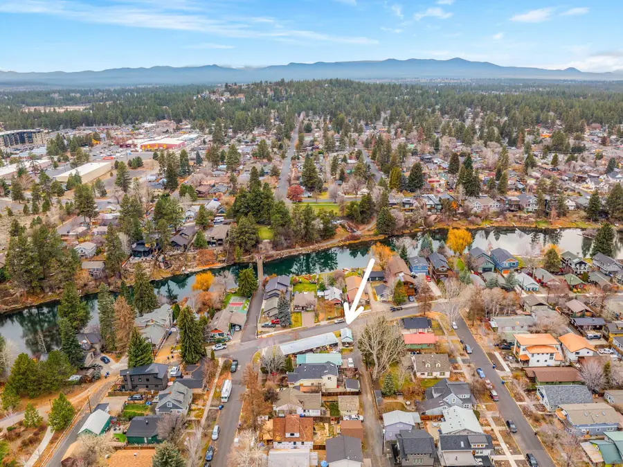 202 NW Riverfront Street, Bend, OR 97703 - #2