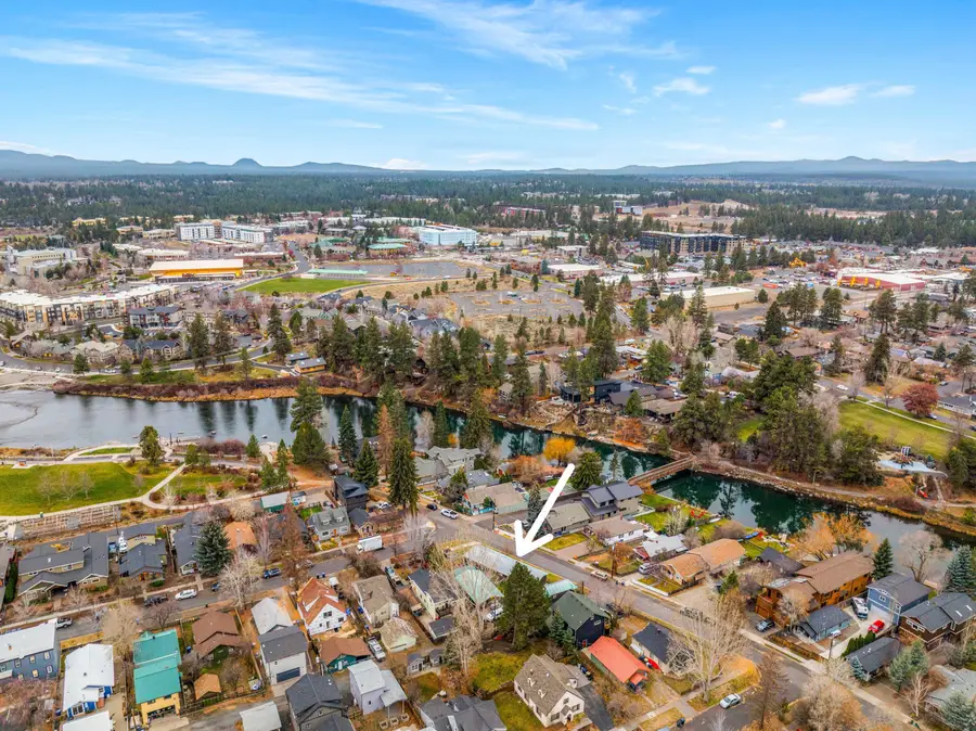 202 NW Riverfront Street, Bend, OR 97703 - #3