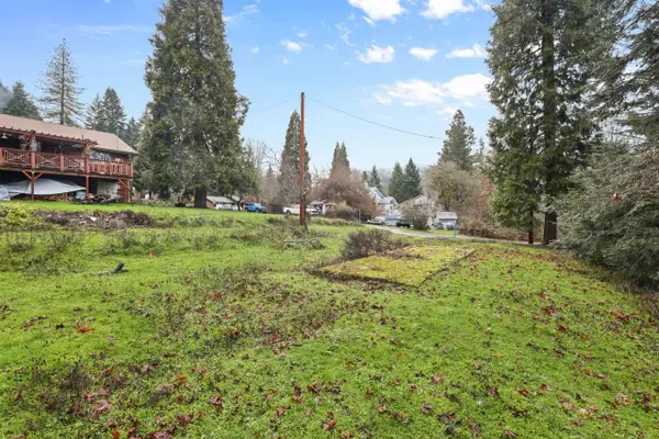 748 Willis Avenue, Glendale, OR 97442