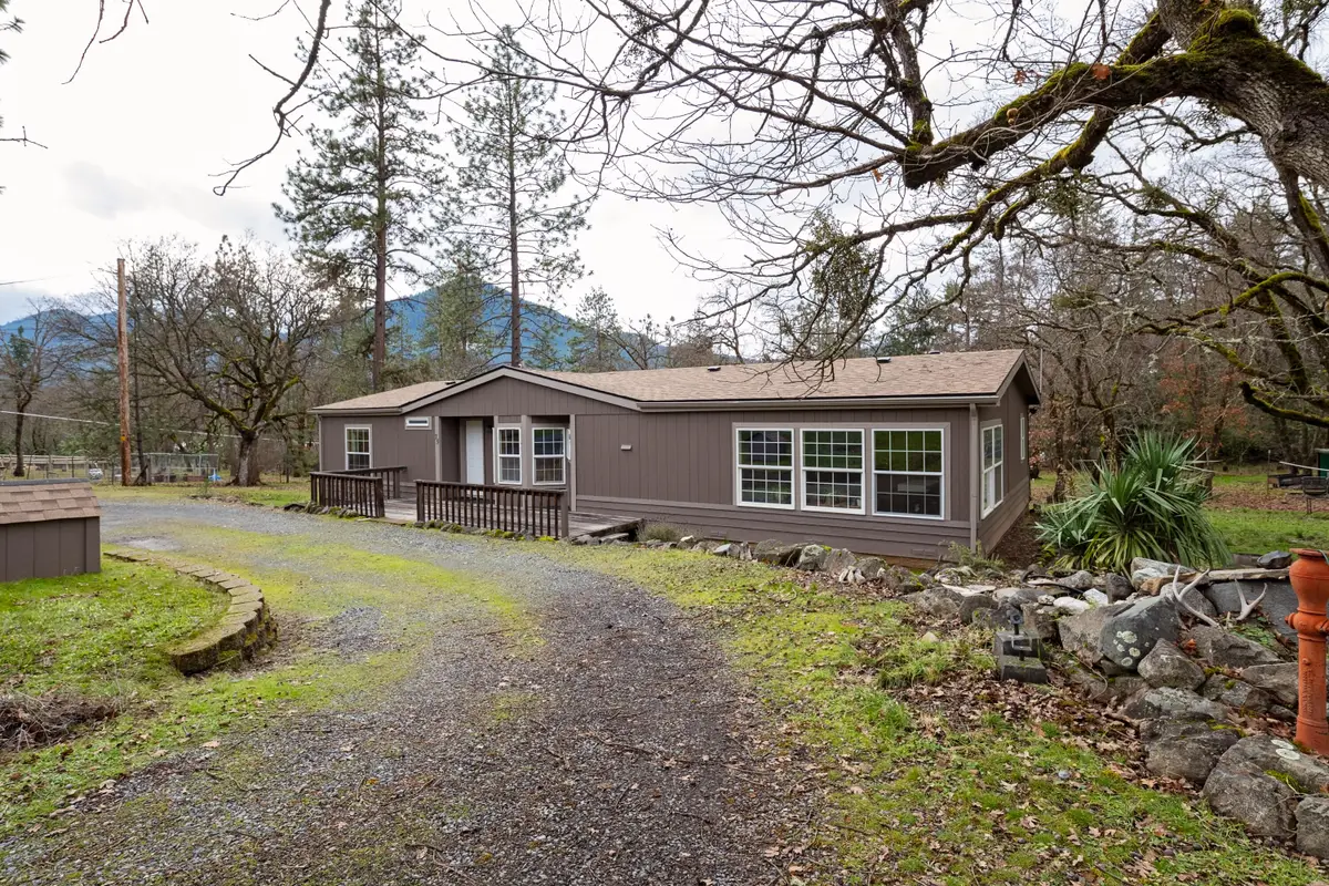 75 Anna Laura Road, Jacksonville, OR 97530 - #1
