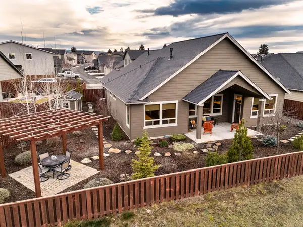 961 NE Hudspeth Circle, Prineville, OR 97754