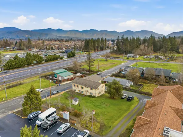 3095 Canal Avenue, Grants Pass, OR 97527