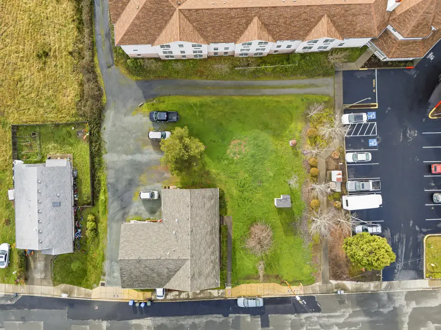 3095 Canal Avenue, Grants Pass, OR 97527 - #3