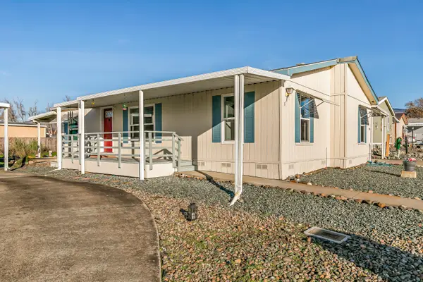 93 Northridge Terrace #SPC 37, Medford, OR 97501