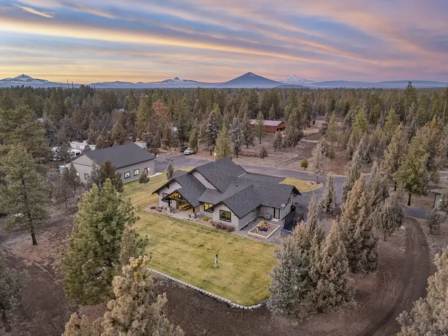 67554 Trout Lane, Bend, OR 97703 - #3