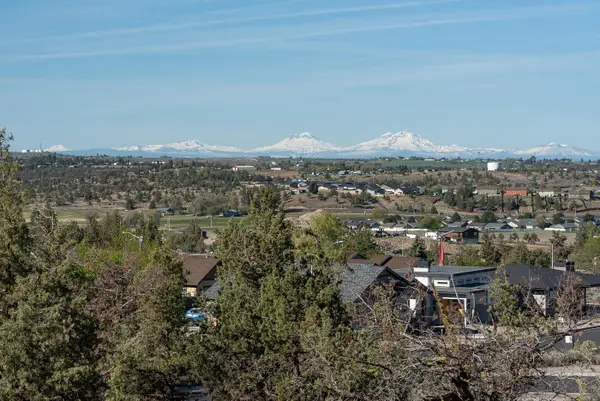 SE Larkspur Drive #41, Madras, OR 97741
