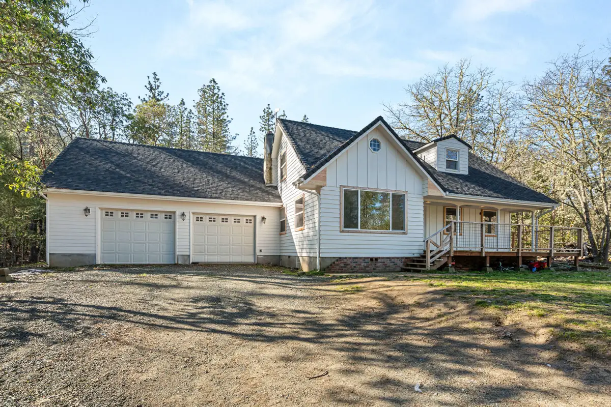 437 Cumberland Drive, Grants Pass, OR 97527 - #1