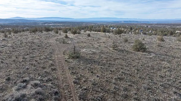 5818 SE Thomas Road, Prineville, OR 97754