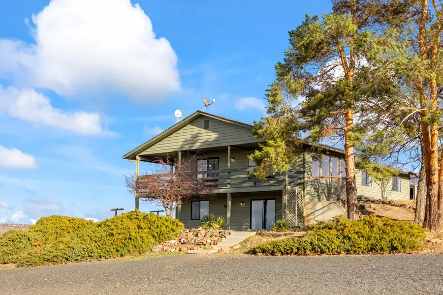 896 SE Dover Lane, Madras, OR 97741 - #2
