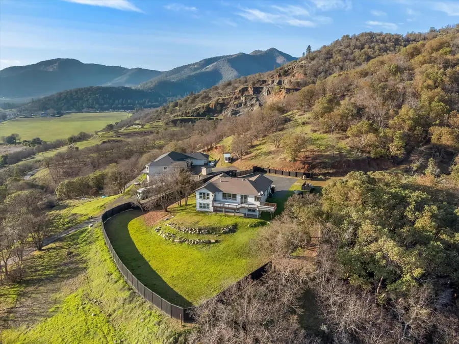 1401 7th Avenue, Gold Hill, OR 97525 - #3