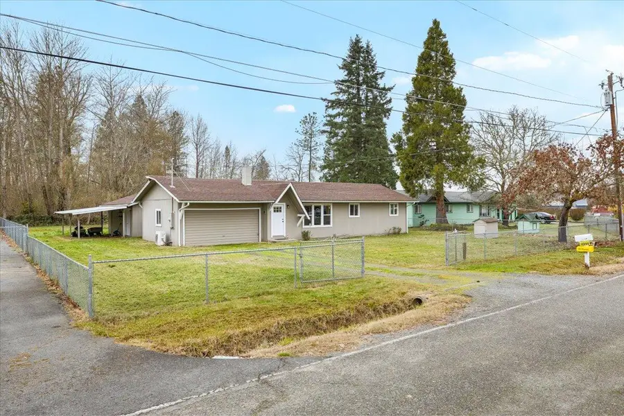 1290 Ojai Avenue, Redwood, OR 97527 - #3