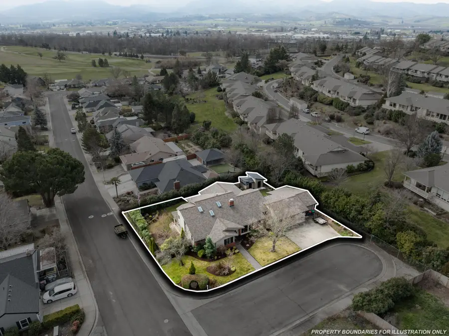 2798 Yvonne Road, Medford, OR 97504 - #2