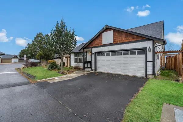 485 SE Ponderosa Drive, Madras, OR 97741