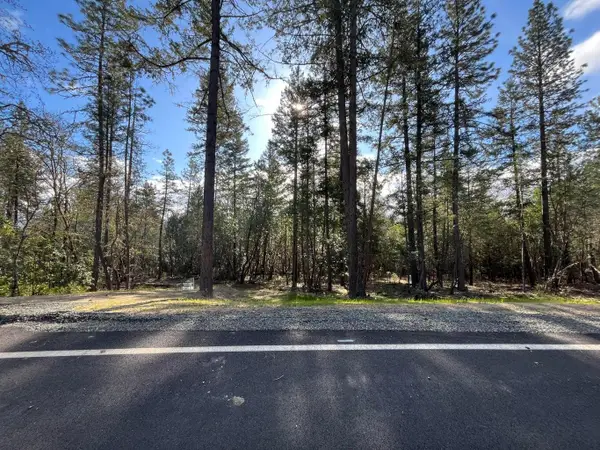 3 Sylvan Drive #Lot 3, Grants Pass, OR 97527