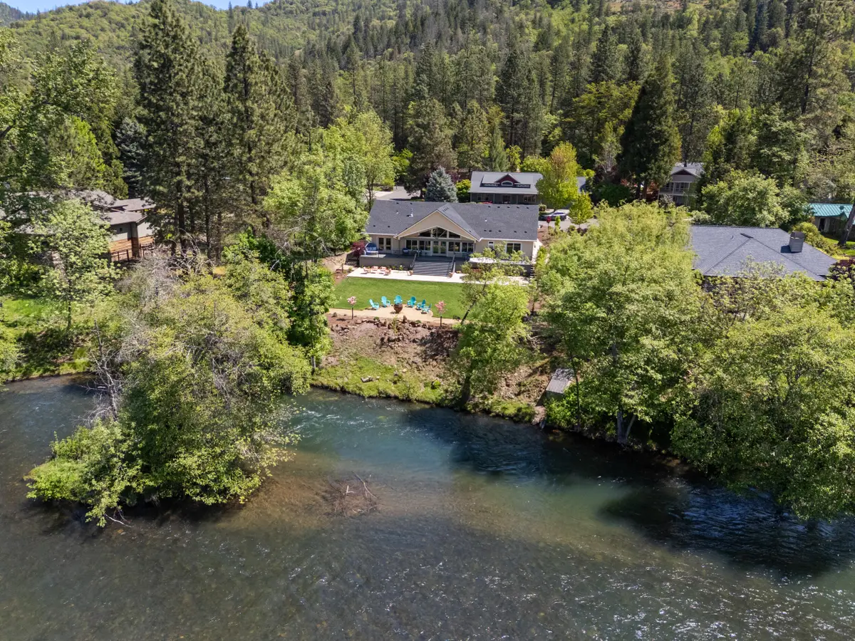 1060 Anglers Place, Shady Cove, OR 97539 - #1