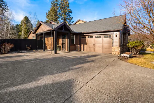 60291 Addie Triplett Loop, Bend, OR 97702