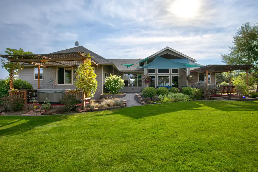 11173 SW Yates Court, Powell Butte, OR 97753 - #3