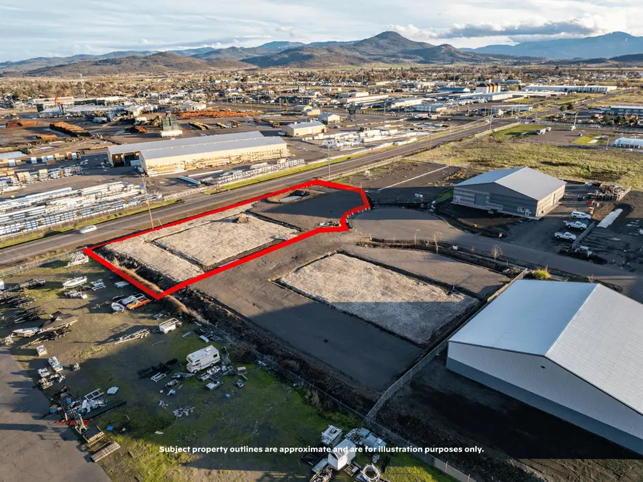 1921 Bobcat Way, White City, OR 97503 - #3