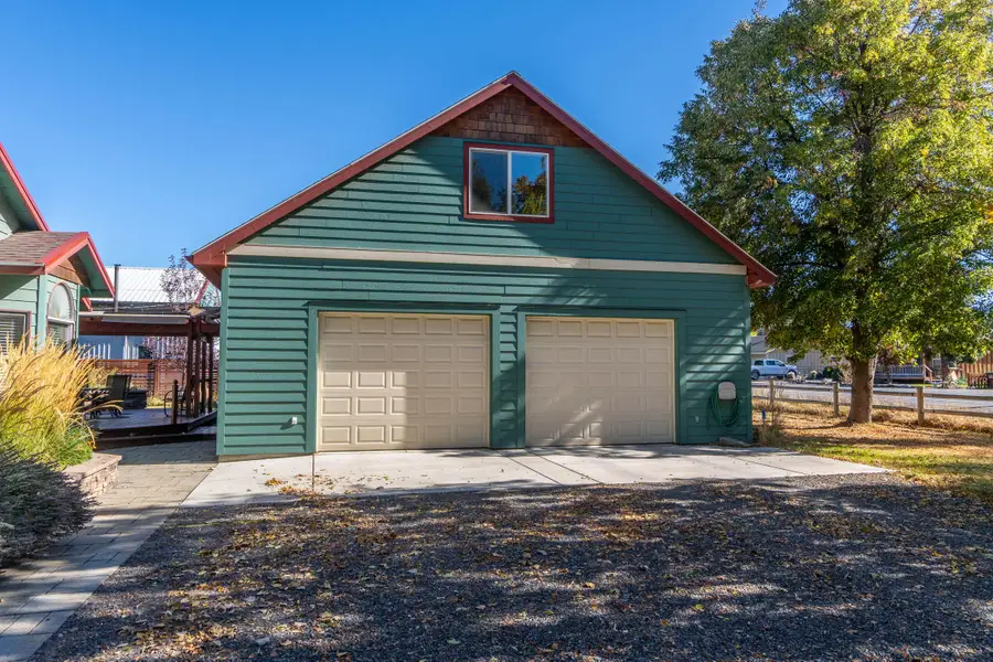 1627 SE Lynn Boulevard, Prineville, OR 97754 - #3