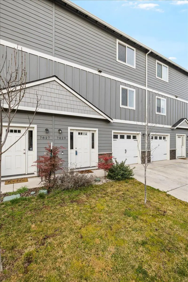7829 Jacqueline Way, White City, OR 97503 - #3