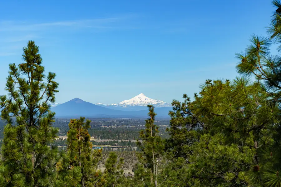 1600 NW Overlook Drive, Bend, OR 97703 - #2