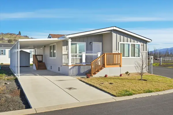 300 Luman Road #197, Phoenix, OR 97535