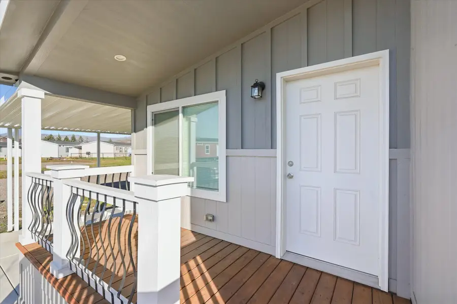 300 Luman Road #197, Phoenix, OR 97535 - #2