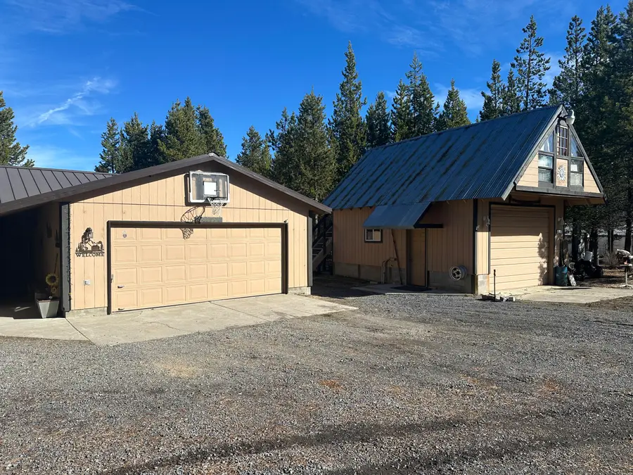 123977 Surveyor Road, Crescent Lake, OR 97733 - #2