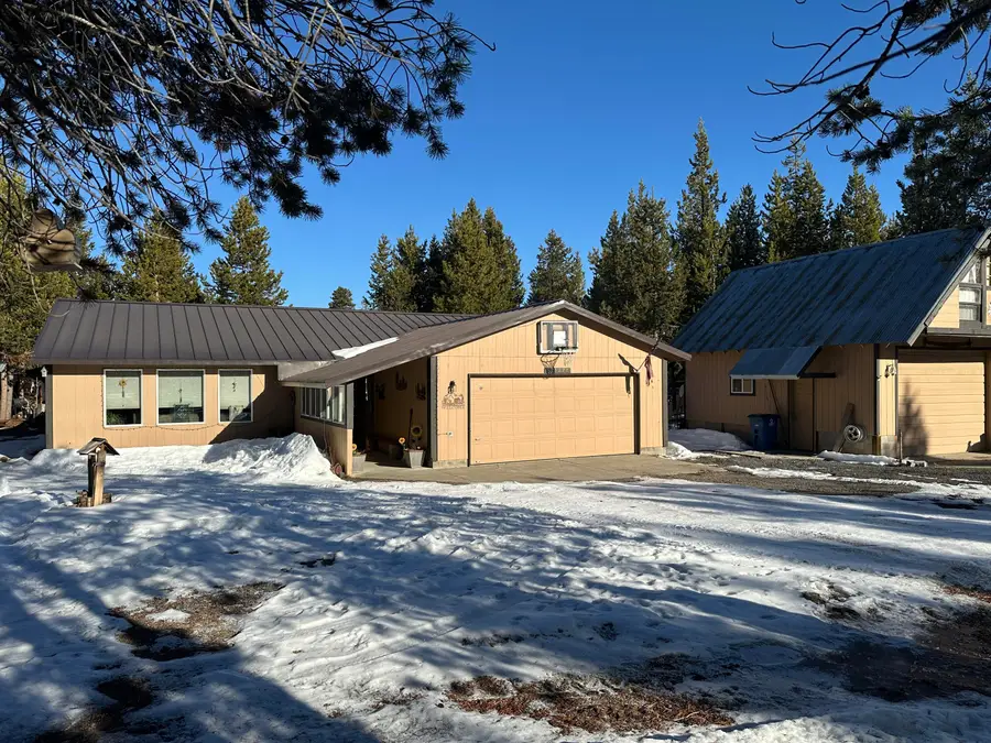 123977 Surveyor Road, Crescent Lake, OR 97733 - #3