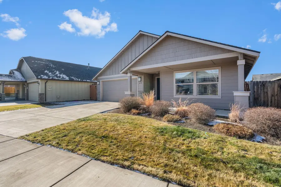 473 NW 30th Street, Redmond, OR 97756 - #2