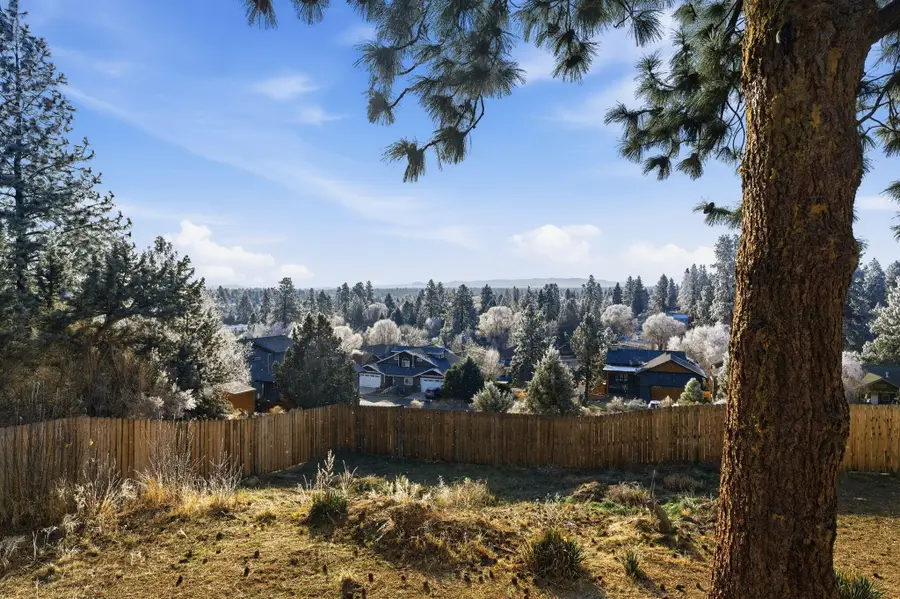 1409 NW Portland Avenue # 1 & 2, Bend, OR 97703 - #3