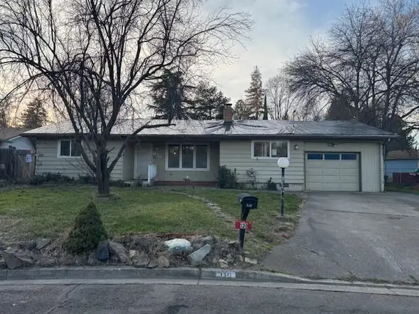 130 Sharon Drive, Phoenix, OR 97535