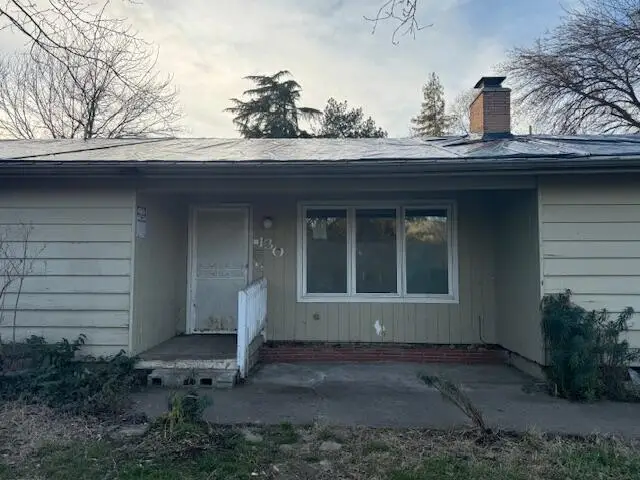 130 Sharon Drive, Phoenix, OR 97535 - #2